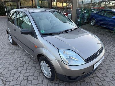 Gebraucht Ford Fiesta Ambiente 69 PS (50 kW) 2003 Beige Kleinwagen