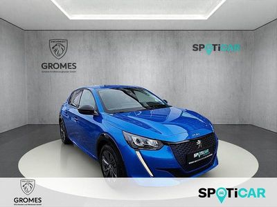 Gebraucht Peugeot e-208 Allure 100 kW (136 PS) 2023 Blau Kleinwagen