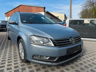 Używany VW Passat 140 KM (102 kW) 2013 Niebieski Kombi