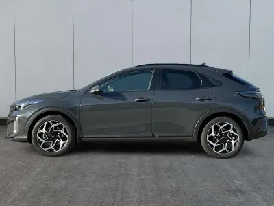 Neu Kia XCeed GT-Line 150 PS (110 kW) 2026 Grau SUV
