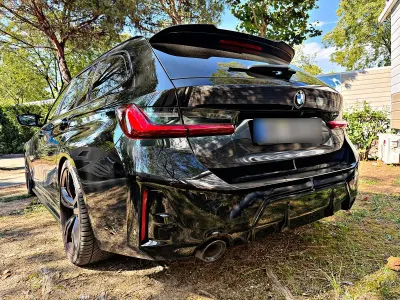 Gebraucht BMW 330e M Performance 292 PS (214 kW) 2022 Schwarz Kombi