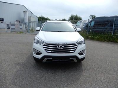 Hyundai Grand Santa Fe