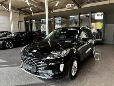Second-hand Ford Kuga Titanium X 152 CP (111 kW) 2022 Negru SUV