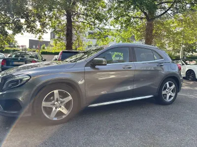 Gebraucht Mercedes GLA180 AMG line 122 PS (89 kW) 2016 Grau SUV