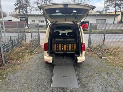 Beige Gebraucht 2020 VW Caddy Maxi Comfortline Van / Kleinbus | 8.999 €