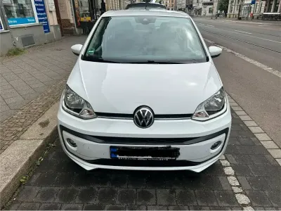 Gebraucht VW up! 65 PS (47 kW) 2020 Weiß Kleinwagen