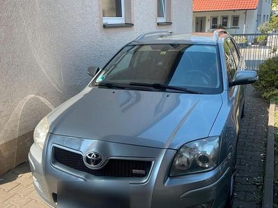 Usata Toyota Avensis 2008 Grigio Station wagon