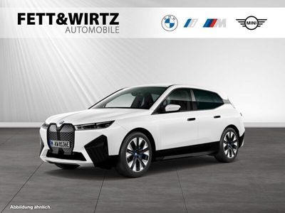 gebraucht BMW iX xDrive40 Sportp.|AHK|Harman/Kardon|PA+|DAProf