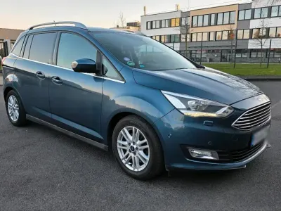 Gebraucht Ford Grand C-Max Titanium 150 PS (110 kW) 2019 Blau Van / Kleinbus