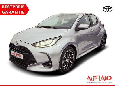 Gebraucht Toyota Yaris Hybrid Team 116 PS (85 kW) 2022 Silver metallic Kleinwagen