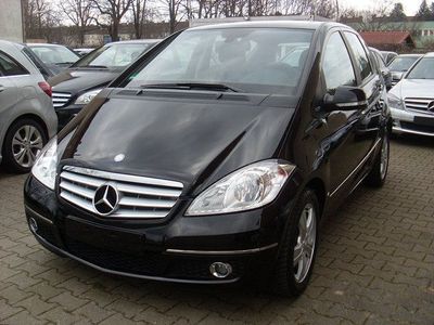 Gebraucht Mercedes A160 Avantgarde 95 PS (69 kW) 2010 Schwarz Limousine