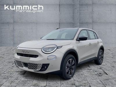 Neu Fiat 600 Icon 110 PS (80 kW) 2026 Beige SUV