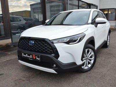 Gebraucht Toyota Corolla Cross Comfort 140 PS (102 kW) 2023 Weiß SUV