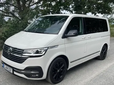 Gebraucht VW Multivan Highline 204 PS (150 kW) 2021 Weiß Van / Kleinbus