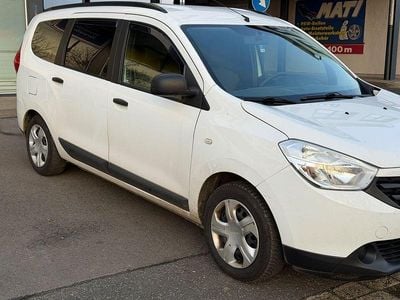 Gebraucht Dacia Lodgy Ambiance 83 PS (61 kW) 2015 Weiß Van / Kleinbus