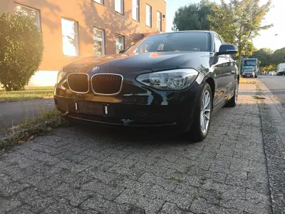 Gebraucht BMW 116 136 PS (100 kW) 2013 Schwarz Kleinwagen