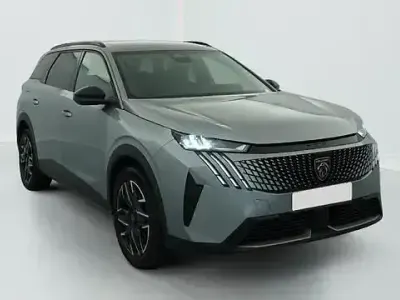 Gebraucht Peugeot 5008 Allure 136 PS (100 kW) 2025 Andere SUV