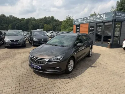 Gebraucht Opel Astra Edition 136 PS (100 kW) 2016 Grau Kombi