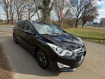 Second-hand Hyundai i40 2014 Negru Break