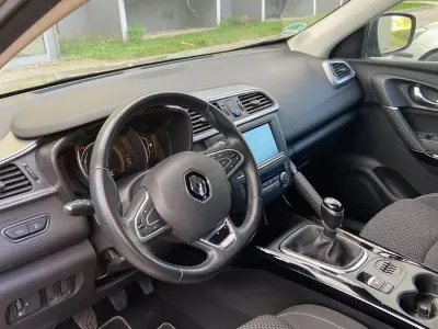Usata Renault Kadjar Experience 131 CV (96 kW) 2016 Oro SUV