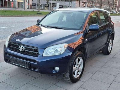 Usata Toyota RAV4 Executive 152 CV (111 kW) 2006 Blu SUV