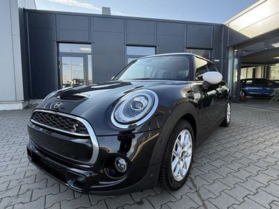 Gebraucht Mini Cooper S Business 192 PS (141 kW) 2020 Midnightblackmet. Kleinwagen