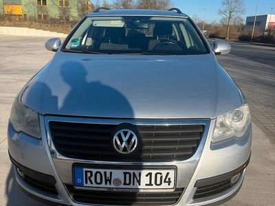 Usata VW Passat 170 CV (125 kW) 2006 Grigio Station wagon