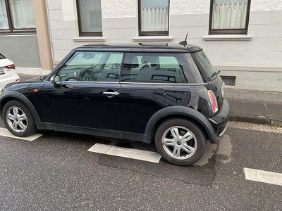 Second-hand Mini ONE 90 CP (66 kW) 2005 Negru Hatchback