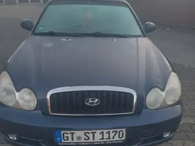 Gebraucht Hyundai Sonata GLS 131 PS (96 kW) 2004 Blau Limousine