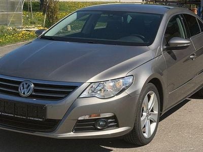Second-hand VW Passat Basis 140 CP (102 kW) 2011 Maro Berlinǎ