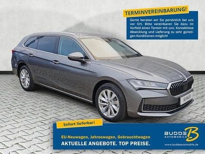 Neu Skoda Superb Selection 150 PS (110 kW) 2026 Graphitegrau metallic Kombi