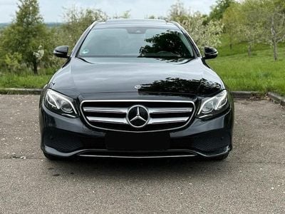 Mercedes E220
