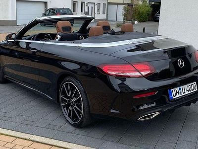 Gebraucht Mercedes C300 AMG 258 PS (189 kW) 2018 Schwarz Cabrio