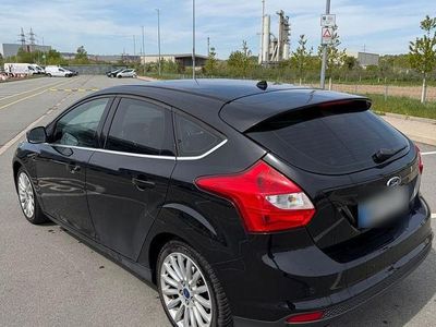 Usata Ford Focus SYNC Edition 125 CV (91 kW) 2013 Nero Berlina