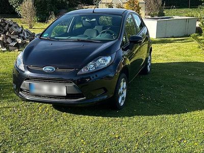 Usata Ford Fiesta 82 CV (60 kW) 2010 Nero Utilitaria