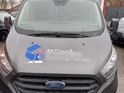 Grau Gebraucht 2023 Ford Transit Custom | 18.000 €