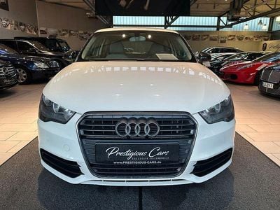 Gebraucht Audi A1 Attraction 105 PS (77 kW) 2011 Weiß Kleinwagen