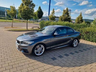 BMW 220