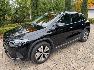 Gebraucht Mercedes EQA250 139 kW (190 PS) 2022 Schwarz SUV