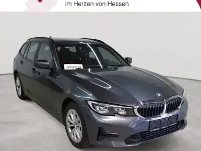 Gebraucht BMW 320e Advantage 2022 Andere Kombi