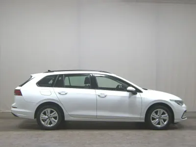 Brugt VW Golf VIII Life 116 HK (85 kW) 2022 Hvid Stationcar