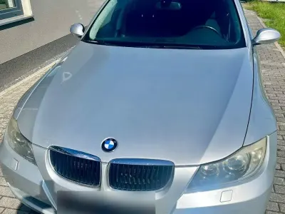 Gebraucht BMW 318 129 PS (94 kW) 2006 Silber Kombi