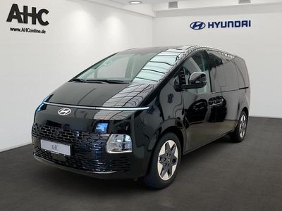 Schwarz abyss black Neu 2025 Hyundai Staria Prime Van / Kleinbus | 52.950 €