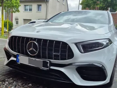 Używany Mercedes A45 AMG AMG 421 KM (309 kW) 2020 Biały Sedan/Limuzyna