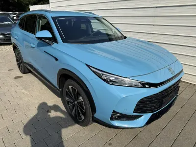 Neu MG HS Luxury 224 PS (164 kW) 2026 Arctic blue SUV