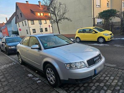 Silber Gebraucht 2001 Audi A4 Limousine | 2.799 € (Etwas zu teuer)