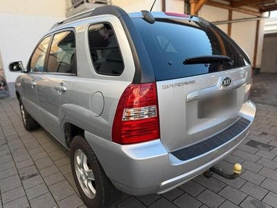 Gebraucht Kia Sportage 141 PS (103 kW) 2008 Silber SUV