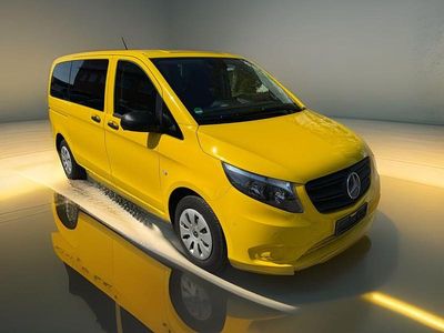 Second-hand Mercedes Vito 136 CP (100 kW) 2023 Galben Van