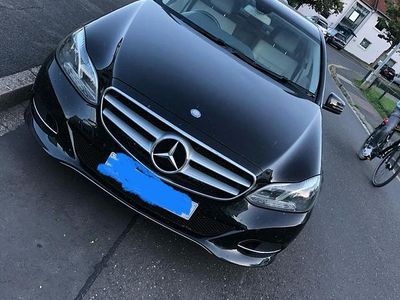 Mercedes E220