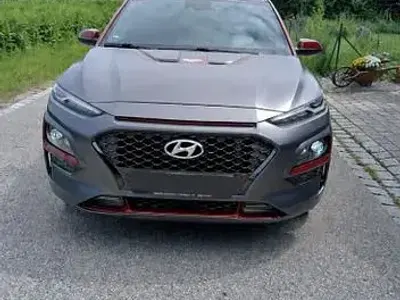 Gebraucht Hyundai Kona Edition 177 PS (130 kW) 2019 Grau SUV